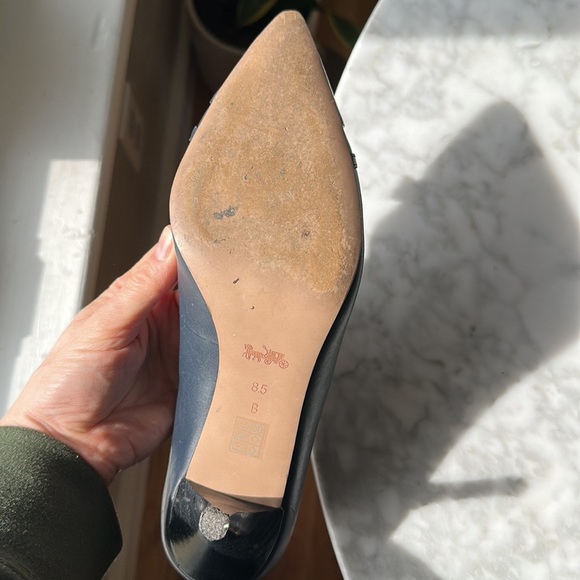 Navy Coach Bowery Pointed Heel, pump size 8.5 - Picture 5 of 10